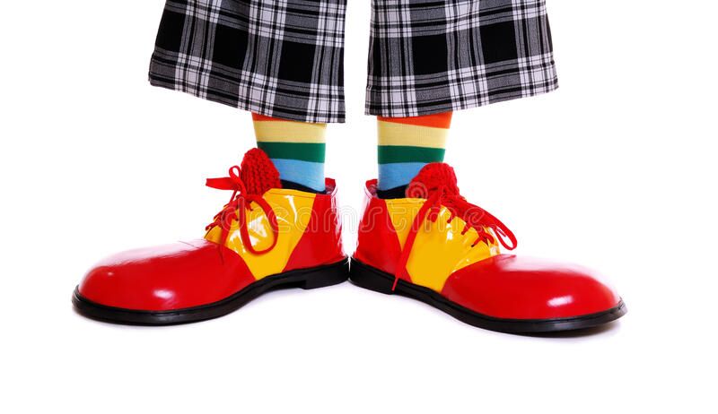 zapatos del payaso 37682333