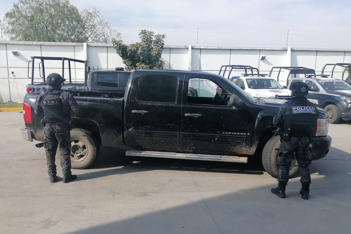 policias