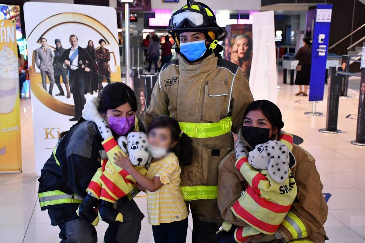 BOMBEROS