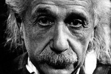 14 MARZO EINSTEIN