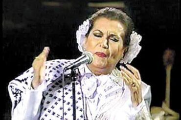 24 MARZO LOLA