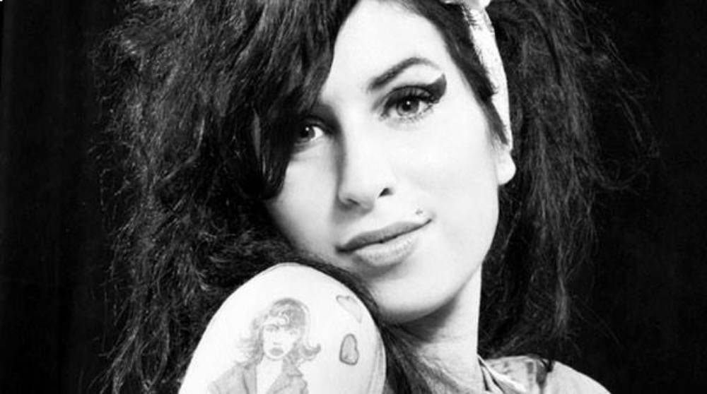 Efemérides 23 de julio. 2011 muere la cantante británica Amy Winehouse 23 julio emy