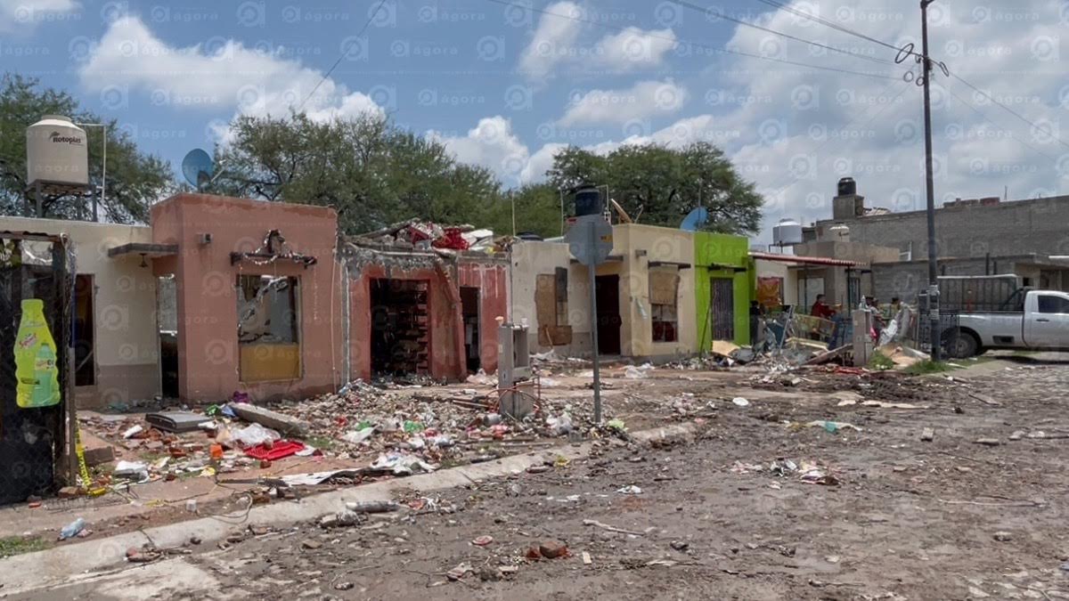 Suman 2 persona sin vida y 8 casas dañadas tras explosión EA01BD2C 2CE5 4963 BF25 EB593BB21E5E