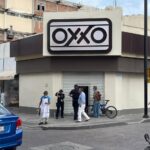 oxxo cerrado 3