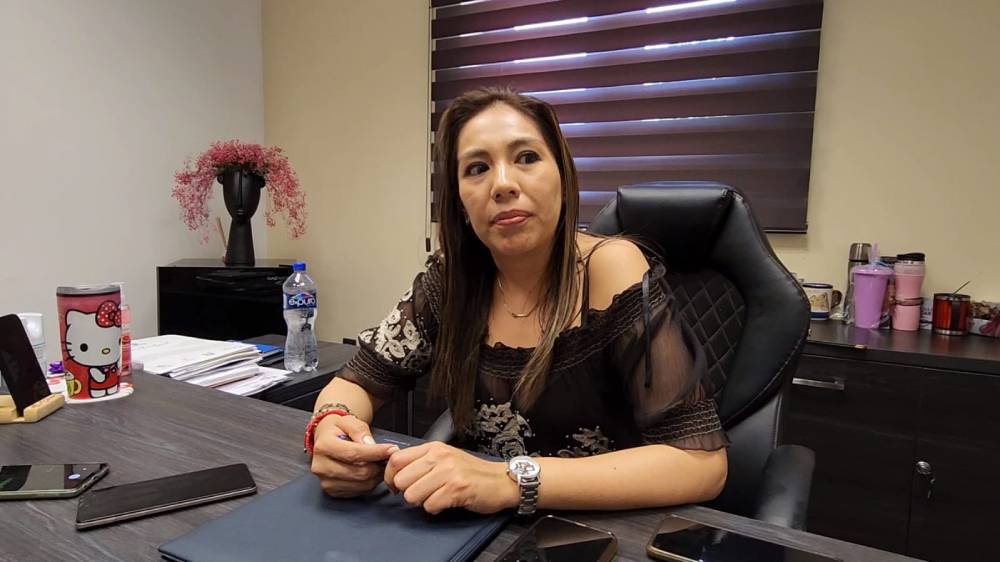 erika cruz oficial