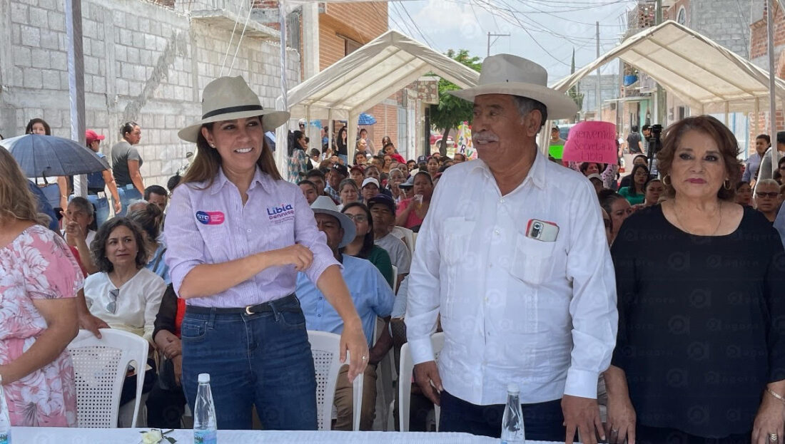 libia y juan lara