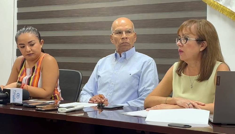 alcalde y tesorera
