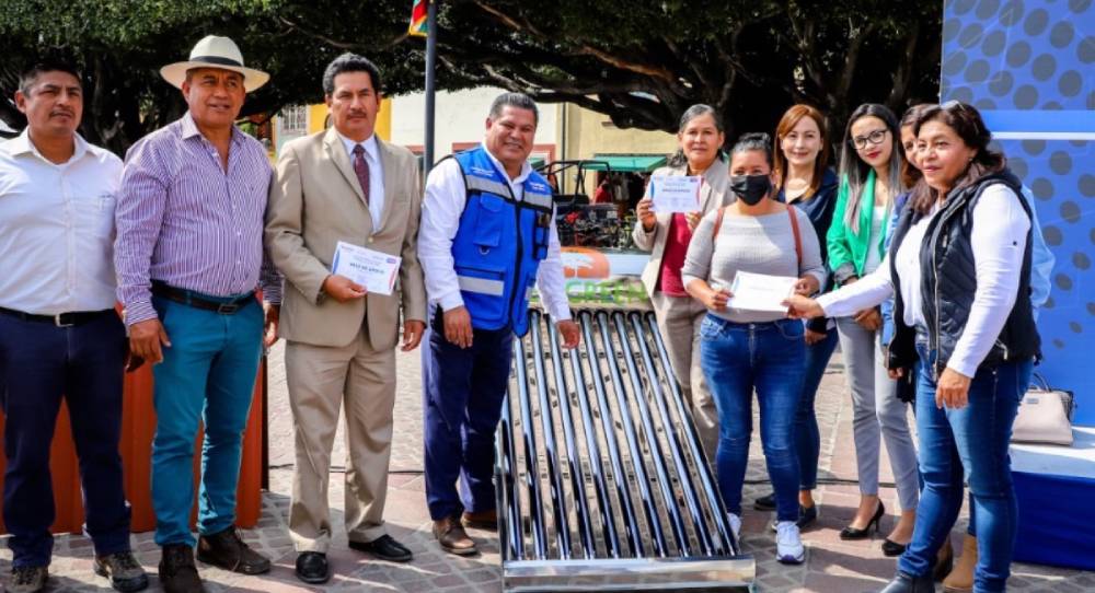 comonfort apoyos