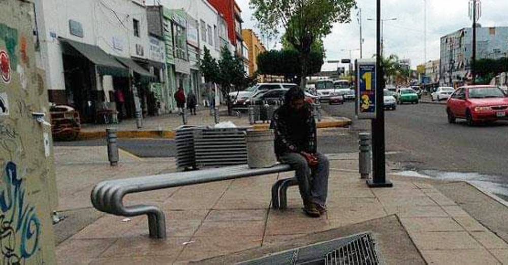 persona calle celaya