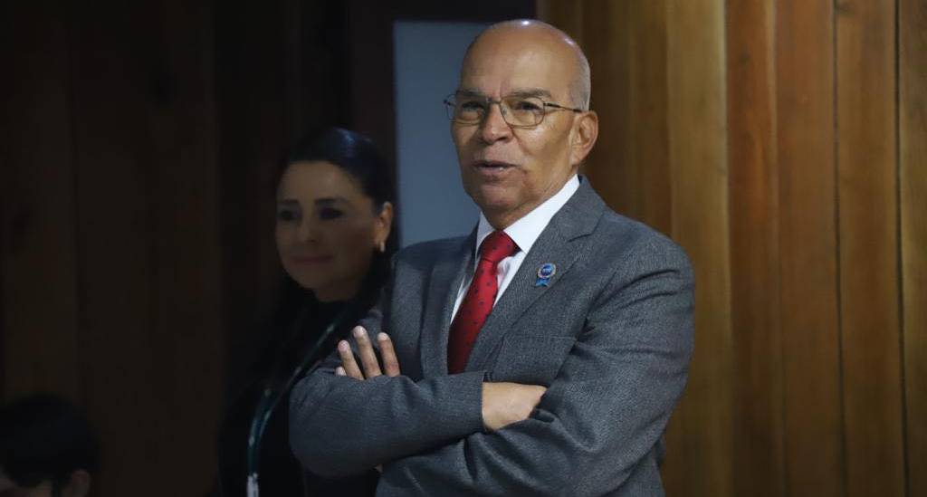 javier mendoza m