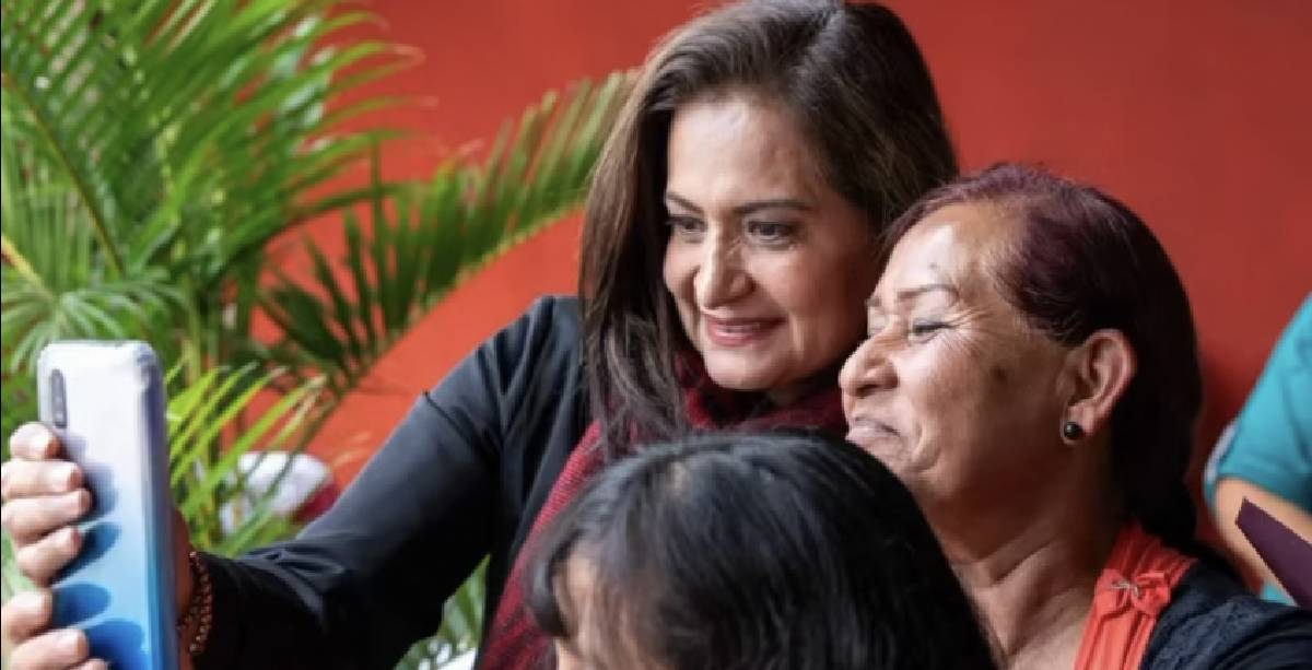 Alma Alcaraz comprende a los no favorecidos