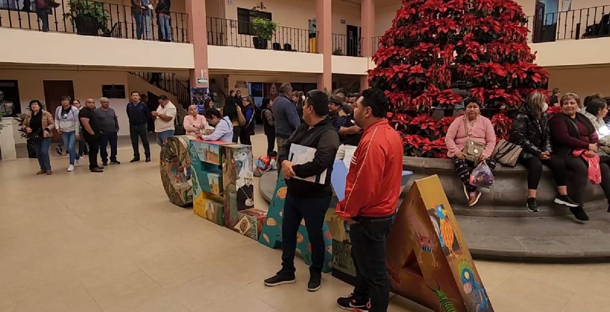 Pensionados del municipio piden sus prestaciones