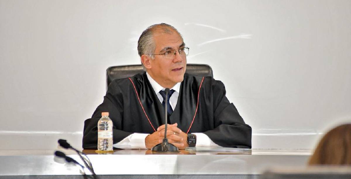 Hector Tinajero Munoz