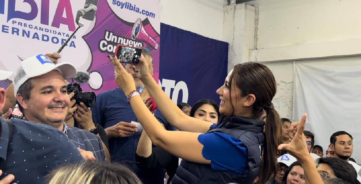 Libia Dennisse en Celaya