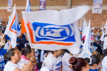 Tras 26 años de gobierno, PAN perdió en Celaya pan bandera