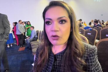 Alcalde Juan Lara aún no convoca a Alcaldesa electa para iniciar transición cinthia teniente