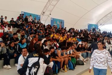 Encuentro deportivo universidades