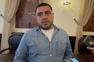 gustavo director apaseo