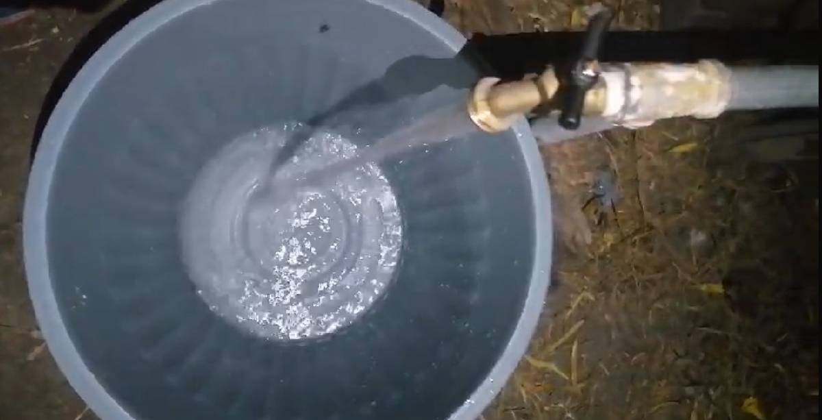 agua cubeta