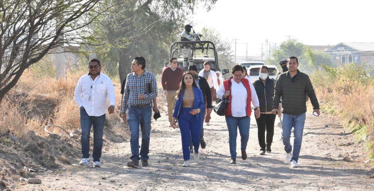 Cinthia Teniente reunion infonavit viviendas del bienestar