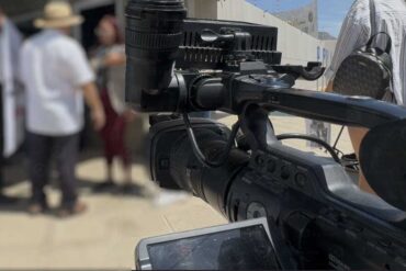 CAMARA PERIODISTAS 1