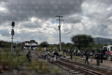 tren lejos