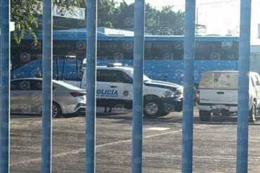 MUJER CAMION