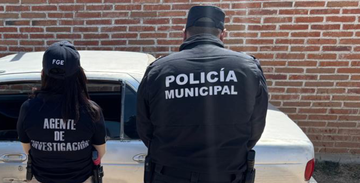 Policias detenidos