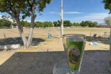 Luto en el campo de fútbol; las huellas del caos tras la masacre campo salamanca