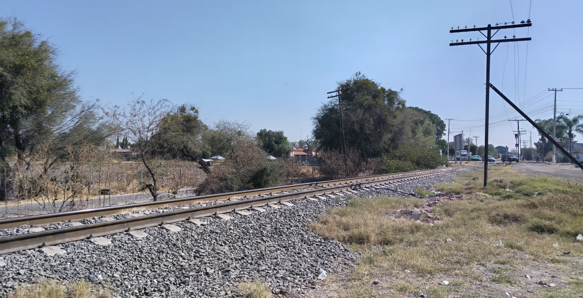 Vias tren Apaseo el Grande