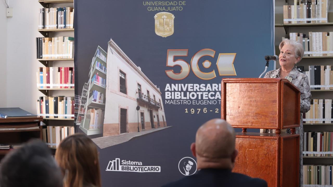ug aniv biblioteca central 1