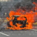 Queman vehículos, bloquean carretera y piden justicia por el homicidio de Adán gasca 1