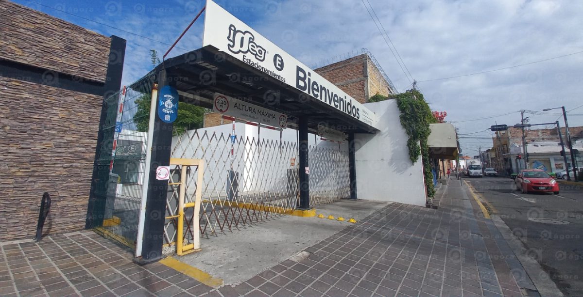 ESTACIONAMIENTO ISSEG