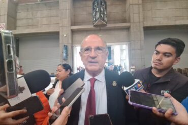 SECRETARIO DE EDUCACION 5