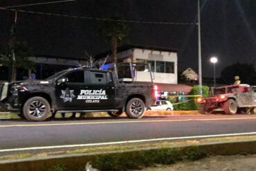 CAMIONETA QUEMADA