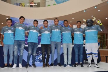 DSC 0054